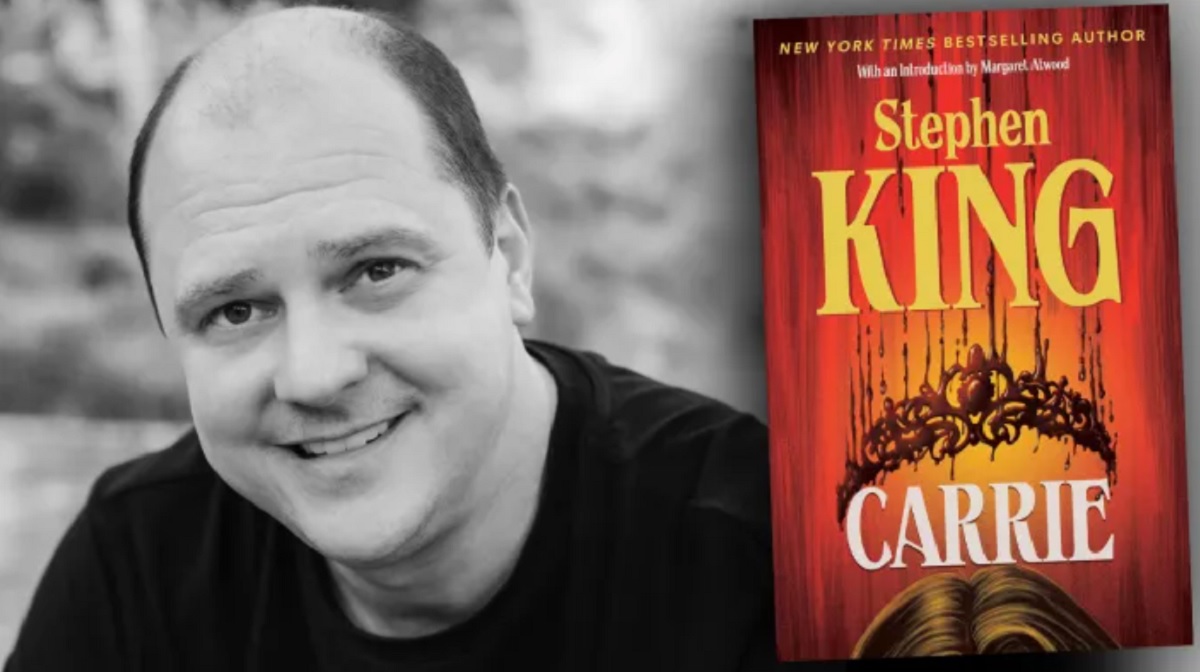 Médias : une nouvelle adaptation cinématographique du roman culte de Stephen King "Carrie" est en cours de production et le réalisateur Mike Flanagan y travaille.