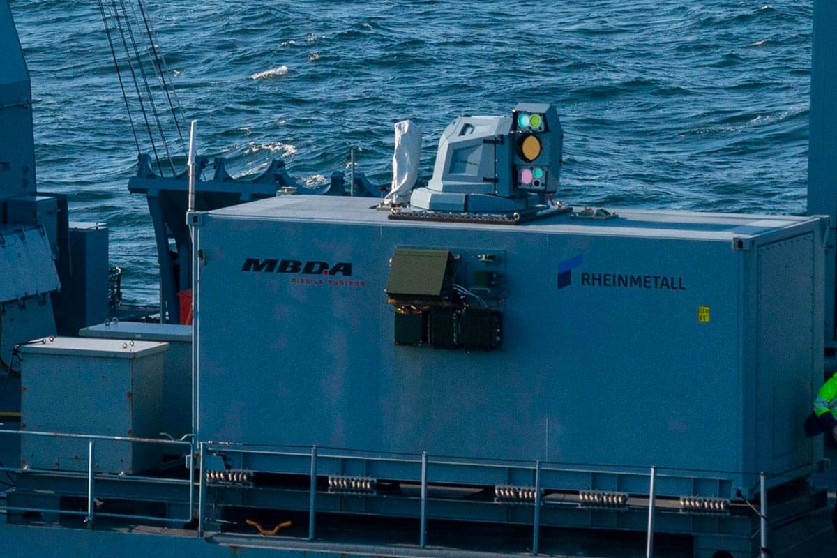 Демонстратори німецької морської лазерної установки