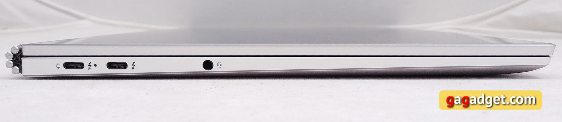 lenovo-yoga-920-vibes-11.jpg