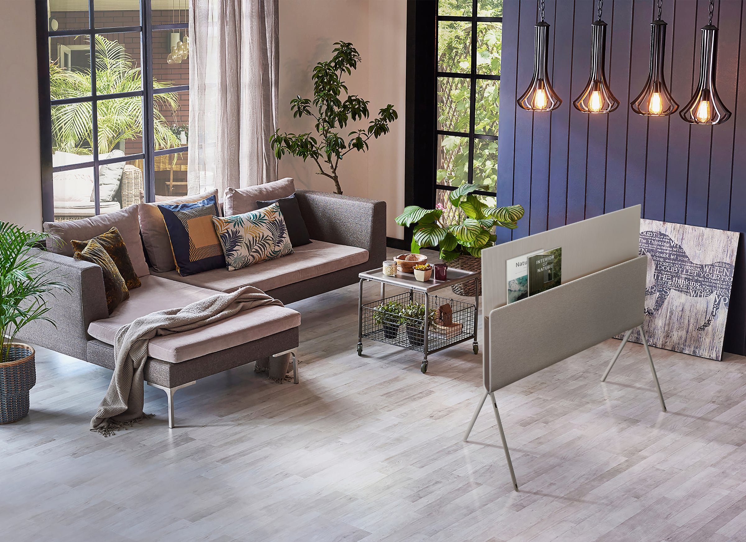 The Posé is LG’s new lifestyle OLED TV-2