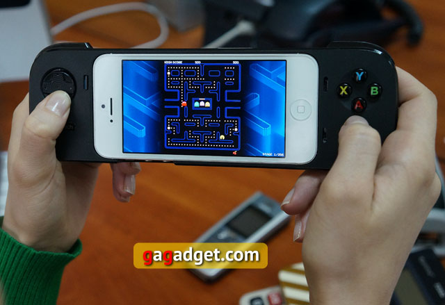 Обзор чехла-контроллера для iPhone Logitech PowerShell Controller + Battery