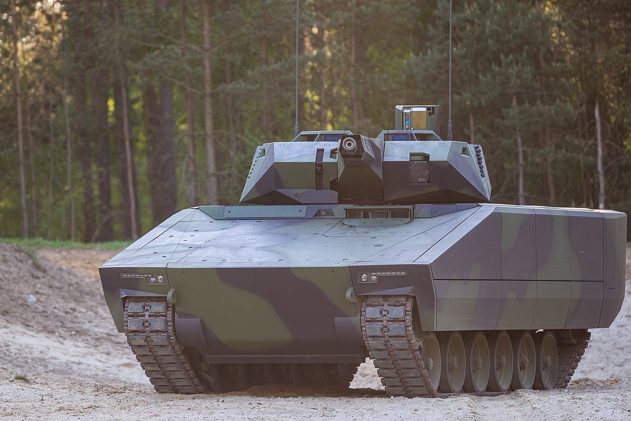 БМП Lynx на ілюстрації з Wikipedia