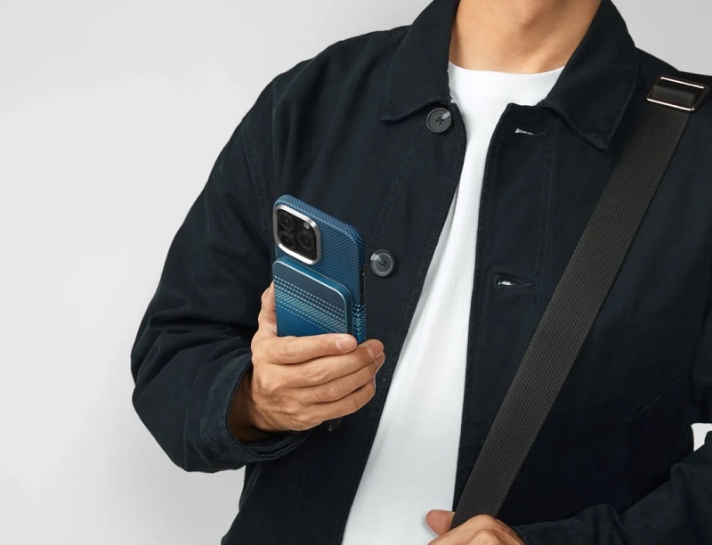Pitaka Aramid Fiber Magnetic Power Bank - зарядка - Pitaka Aramid Fiber Magnetic Power Bank