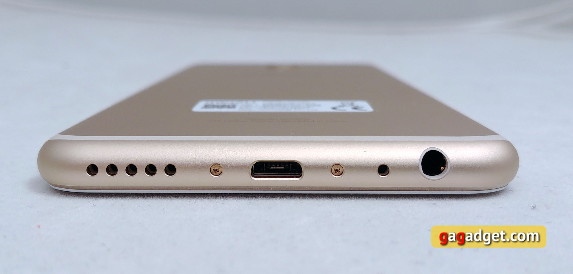meizu-m6s-12.jpg