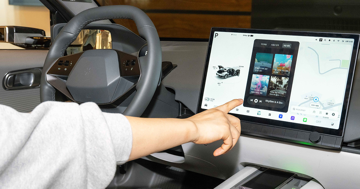 Hyundai Pleos Connect на демонстраційному стенді