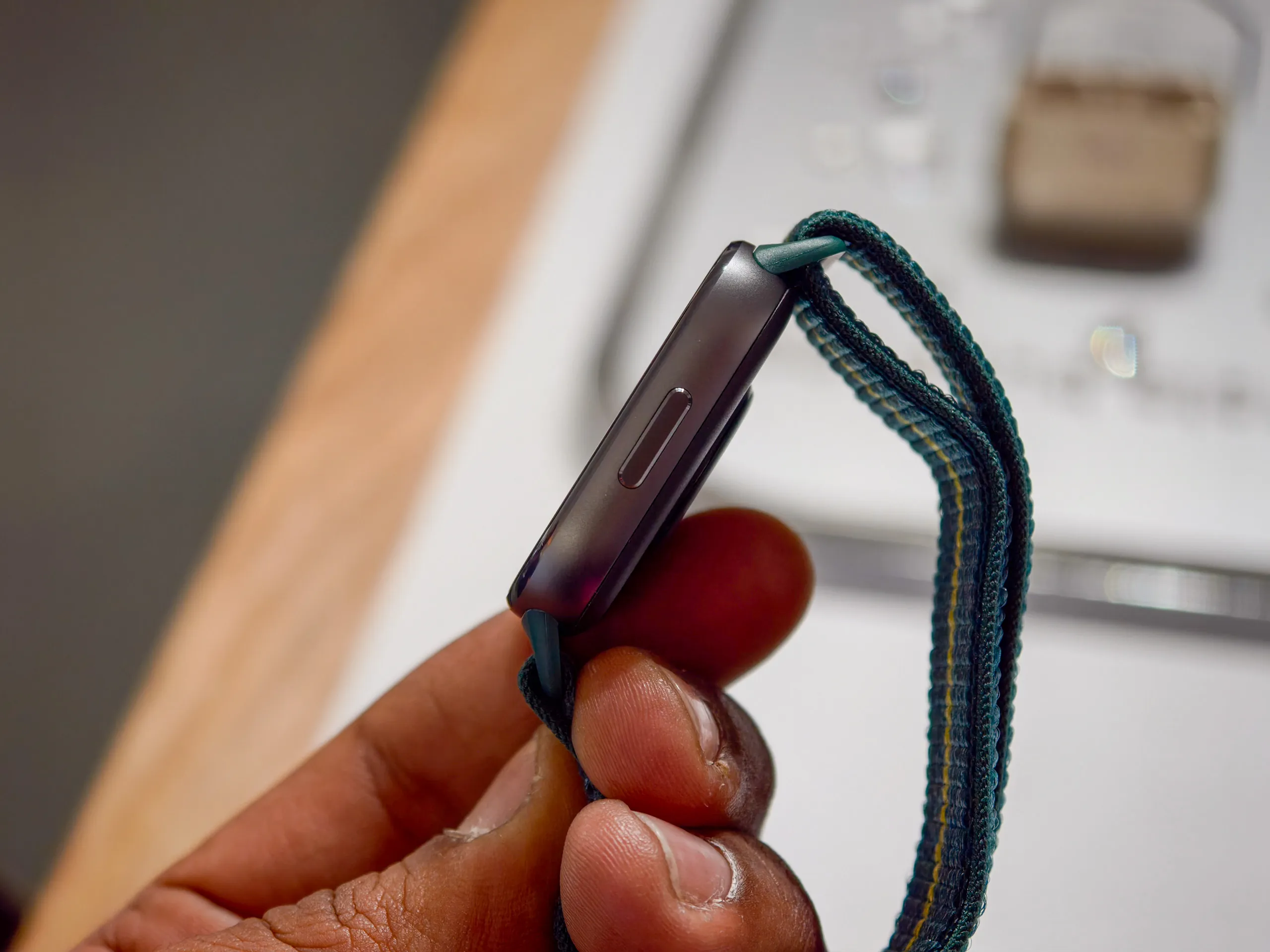 Moto Watch Fit 2025, image au poignet
