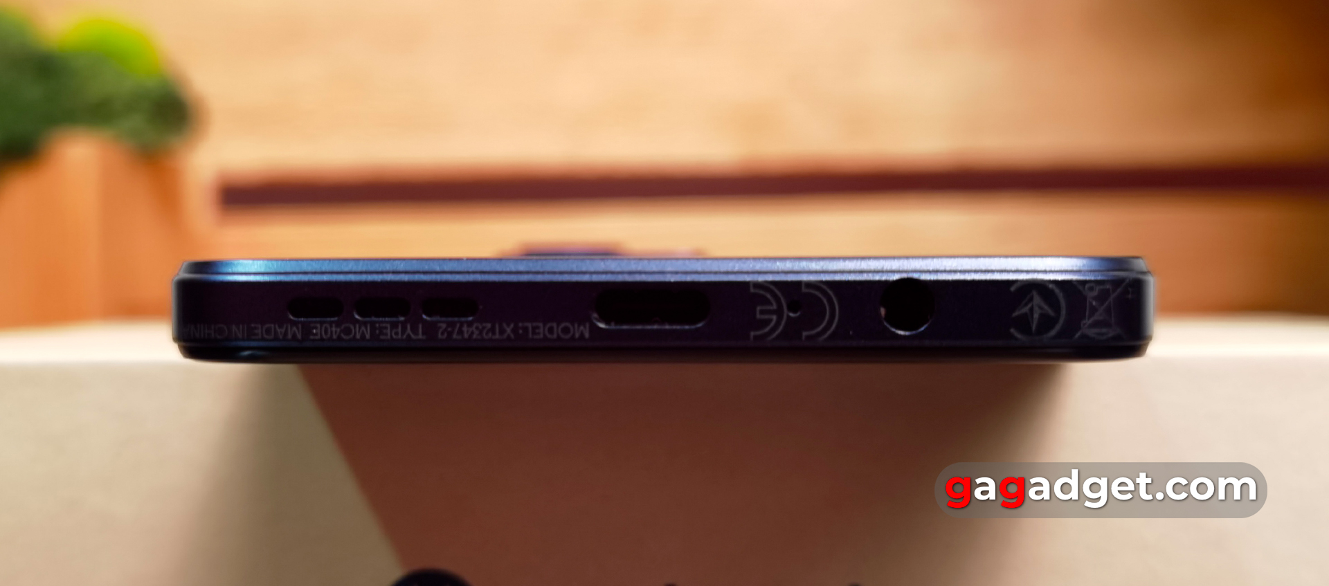 Moto G84 design