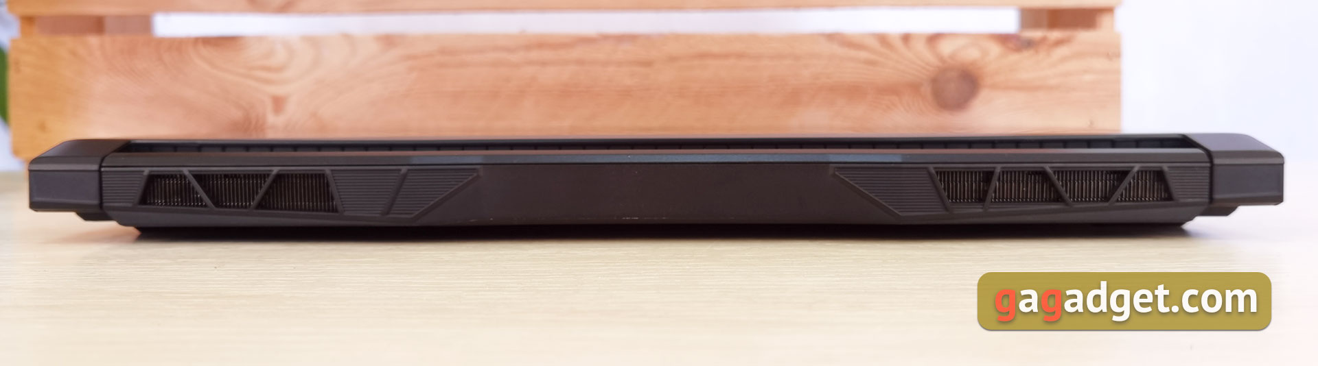 Огляд MSI Katana GF66 11UD: практична зброя для віртуального самурая-10