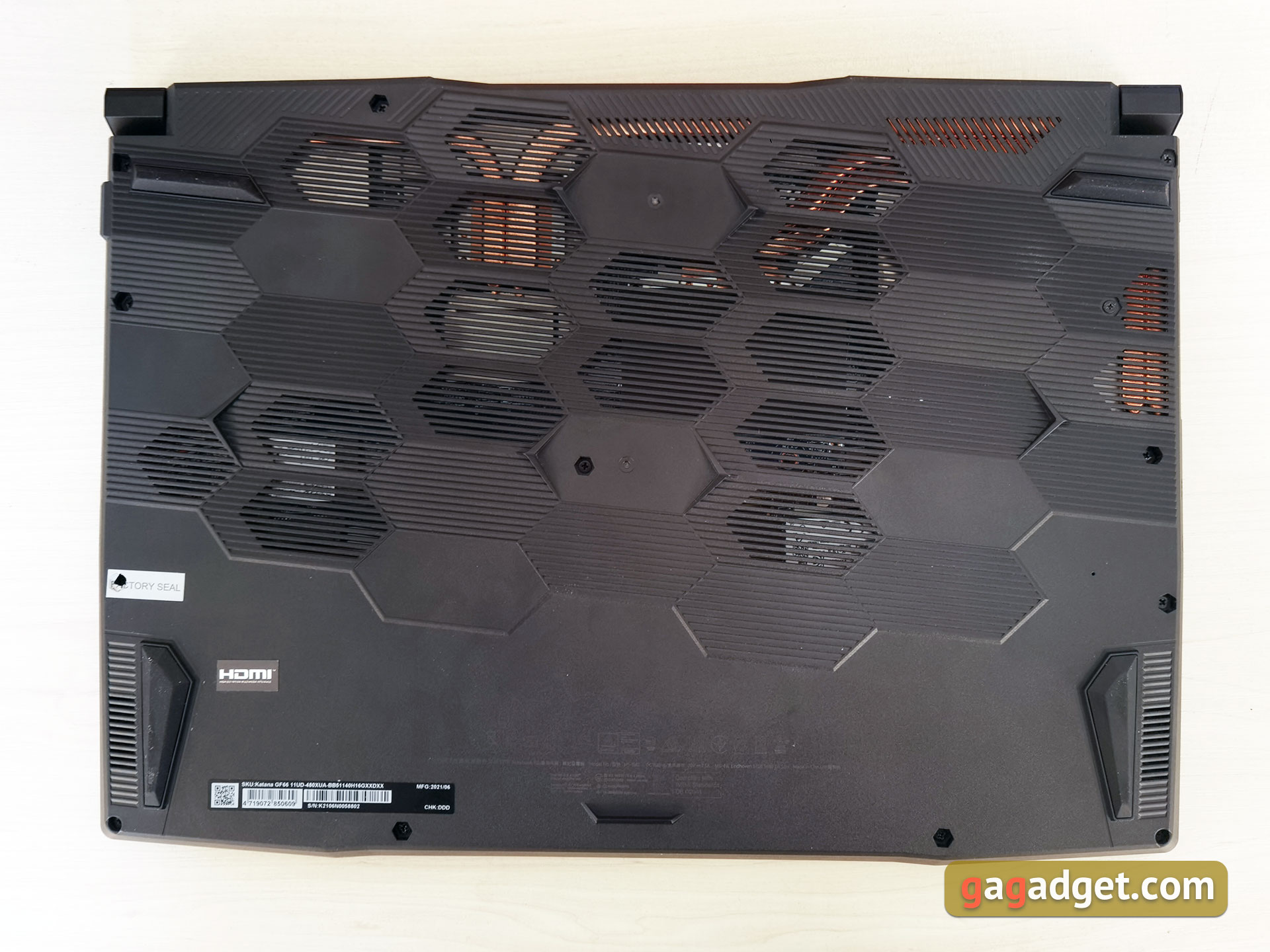 Огляд MSI Katana GF66 11UD: практична зброя для віртуального самурая-18