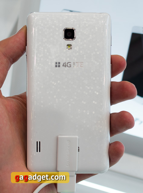 Стенд LG на MWC 2013 своими глазами-13