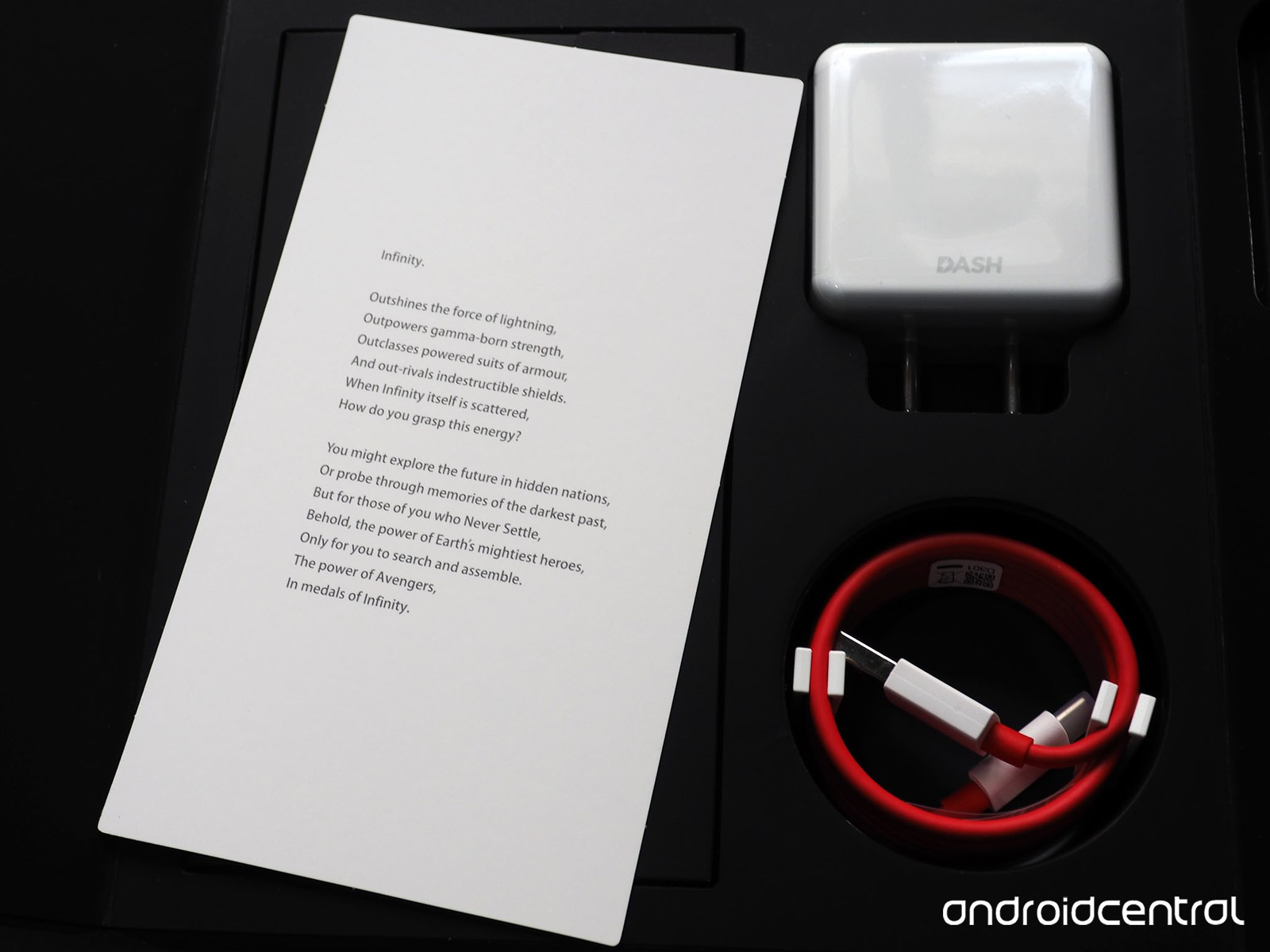 oneplus-6-avengers-unboxing-7.jpg