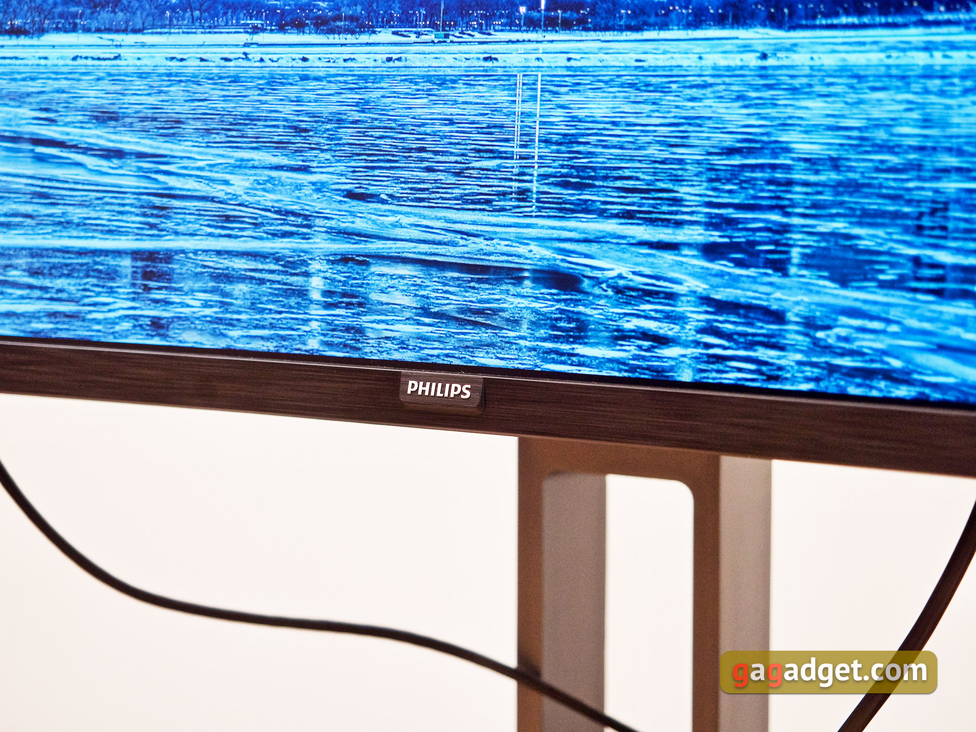Огляд Philips Brilliance 499P9H: 49-дюймовий монітор-авіаносець-9