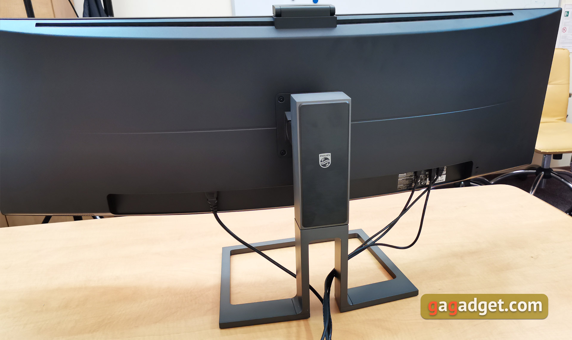 Огляд Philips Brilliance 499P9H: 49-дюймовий монітор-авіаносець-16