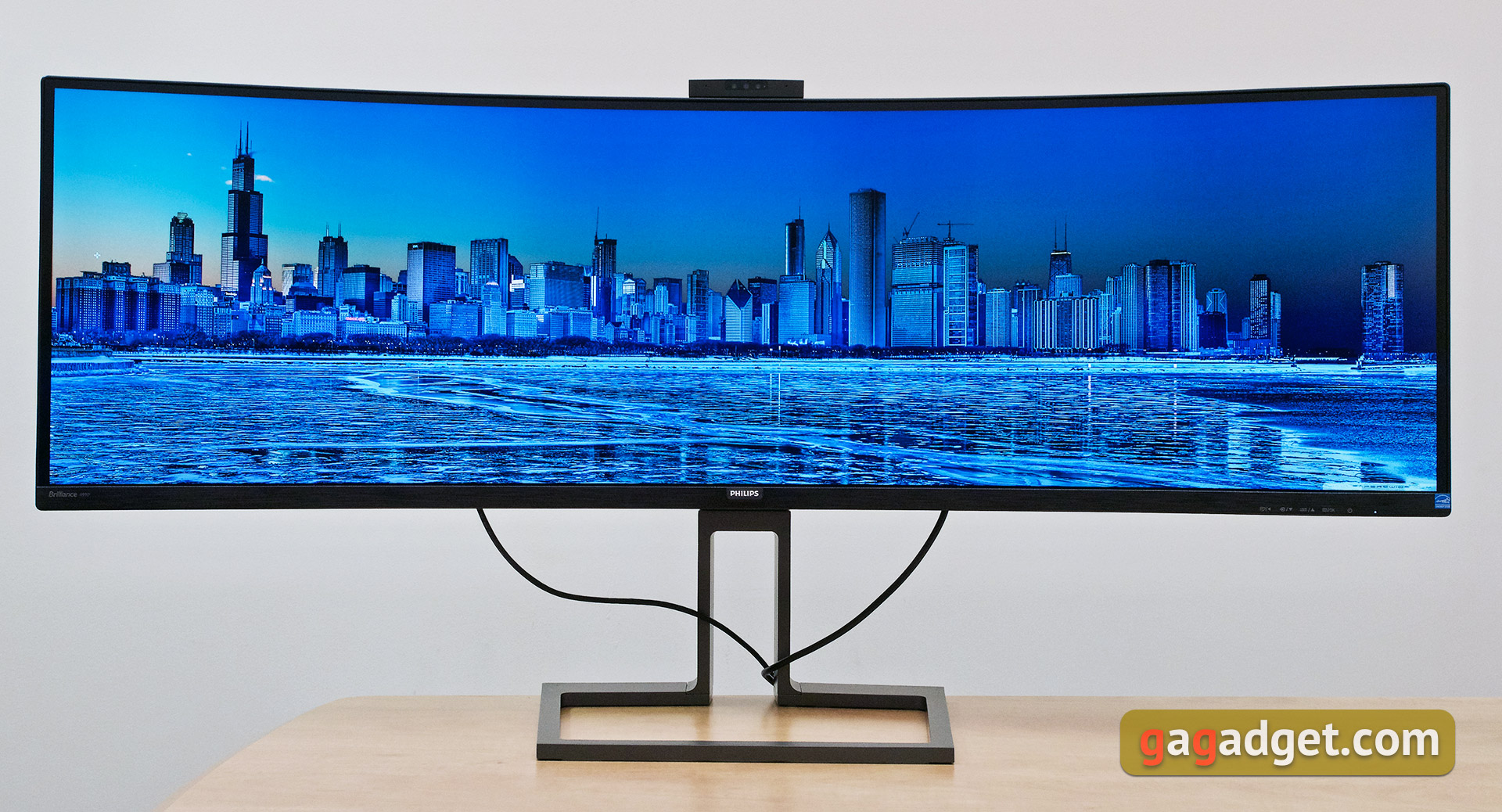 Огляд Philips Brilliance 499P9H: 49-дюймовий монітор-авіаносець-41