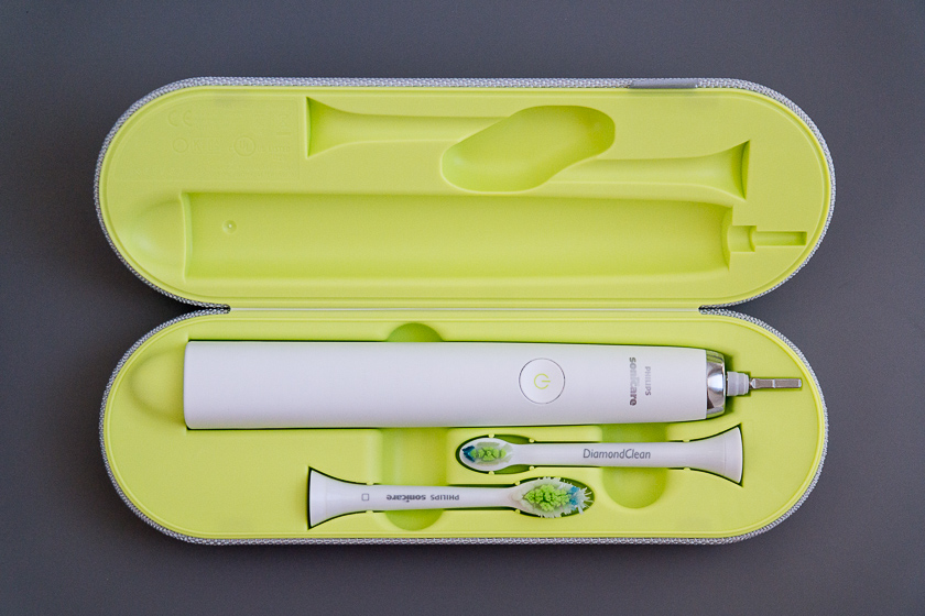 Нові відчуття. Огляд зубної щітки Philips Sonicare DiamondClean-4