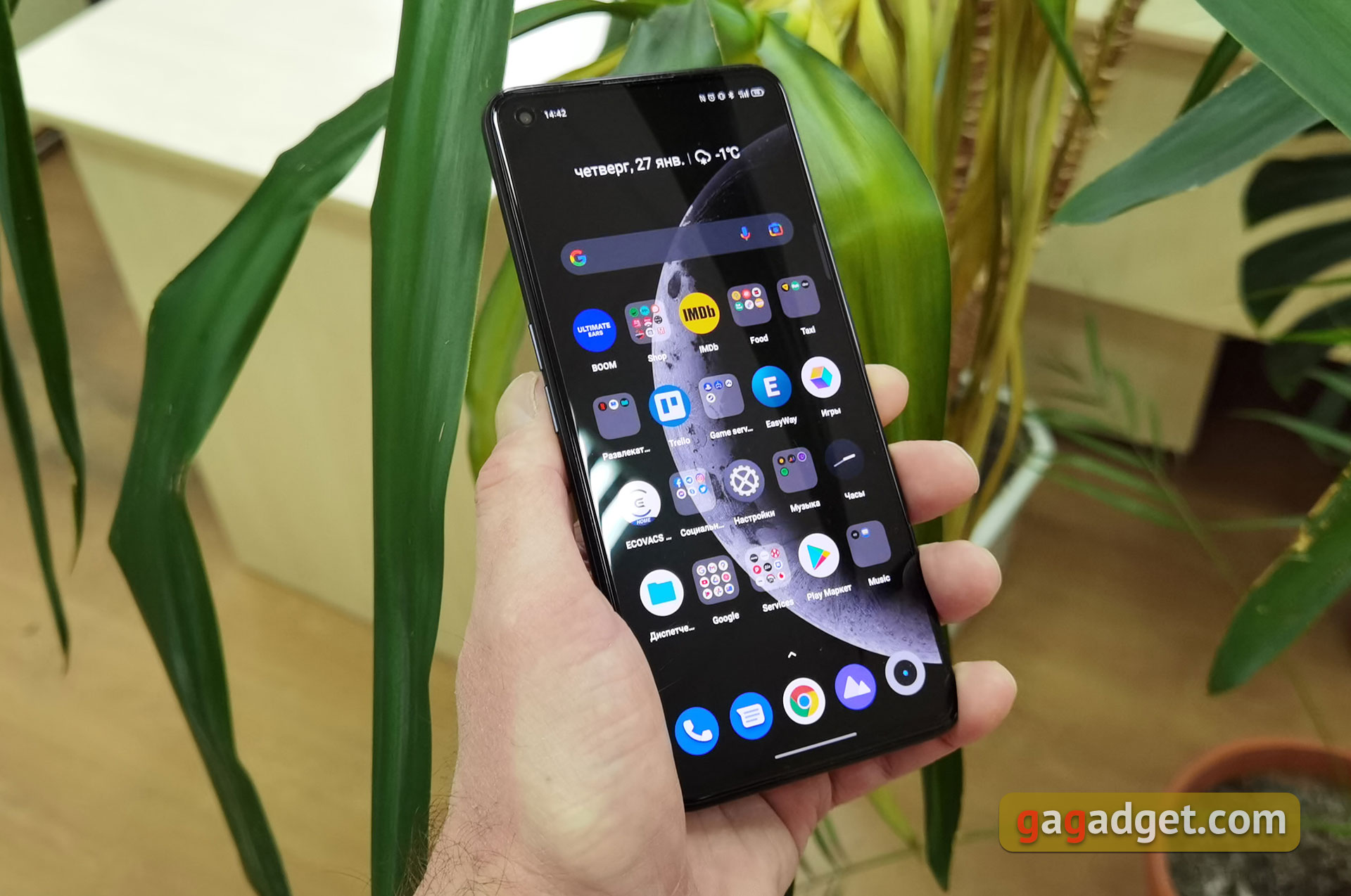 Обзор realme GT Neo 2: 40 минут зарядки и два дня без розетки