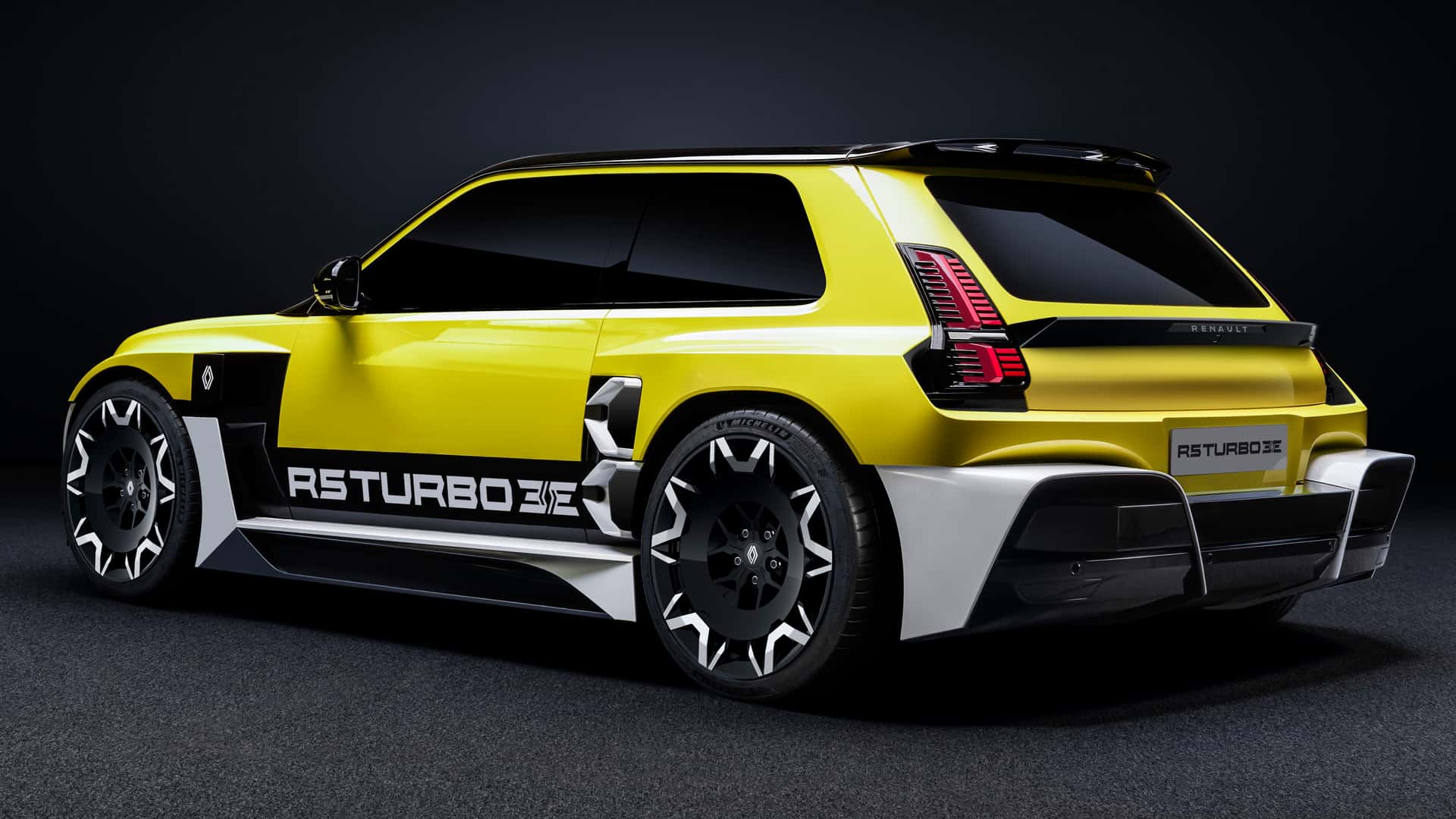 Renault 5 Turbo 3E rear view