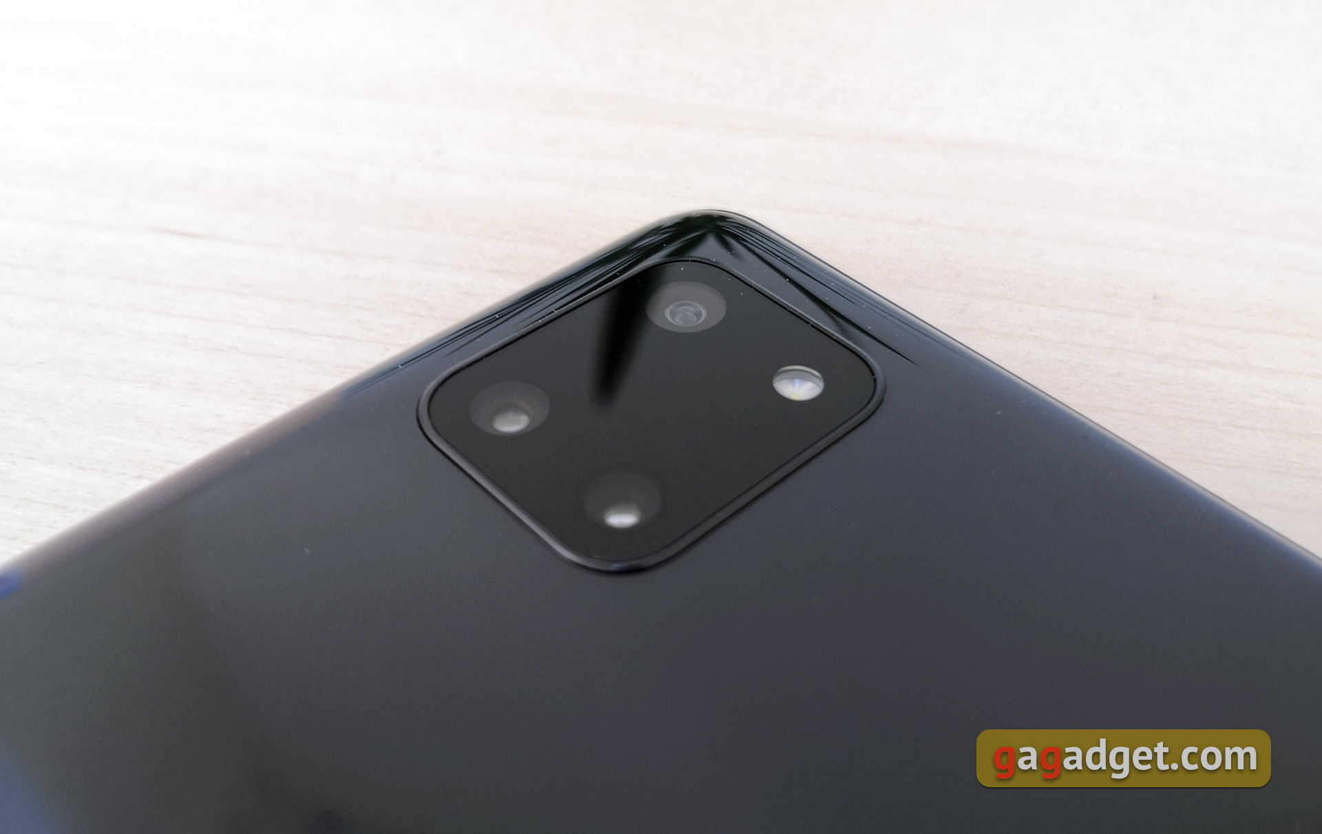 Огляд Samsung Galaxy Note10 Lite: для розважливих фанатів лінійки-12