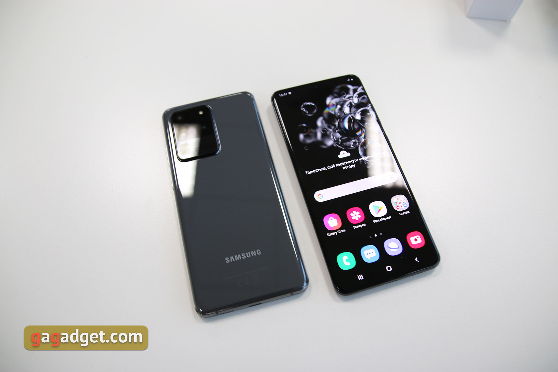 Обзор Samsung Galaxy S20 Ultra: флагман с огромным 120 Гц экраном и "космической" камерой-16