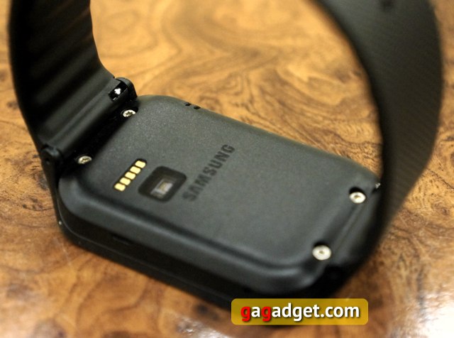 Часы и браслет: обзор линейки Samsung Gear второго поколения-14