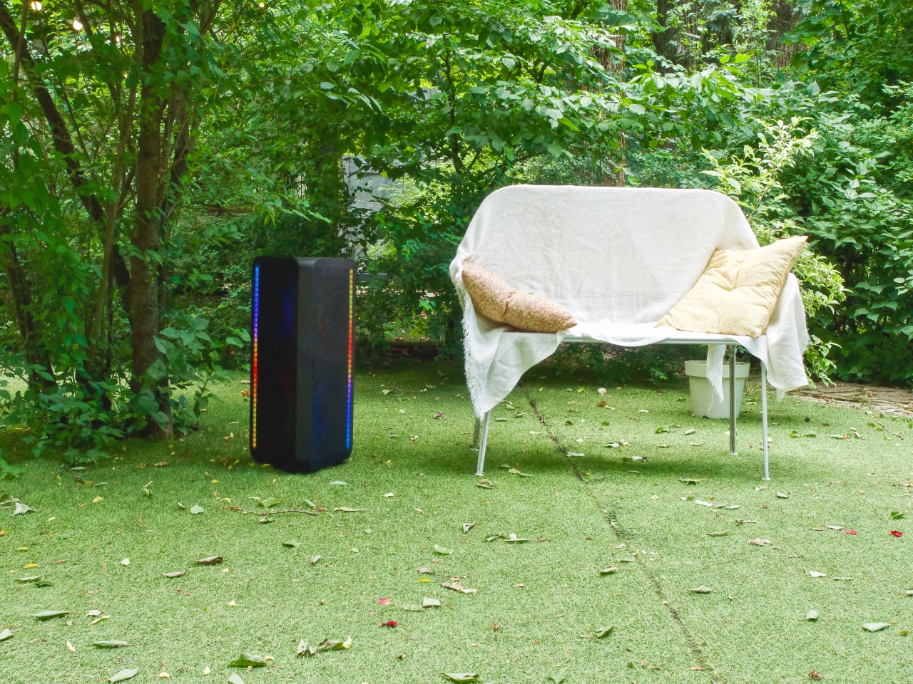 Король вайбу: огляд надпотужної акустичної колонки Samsung Sound Tower MX-ST50B зі вбудованим акумулятором та світлодіодною підсвіткою-54