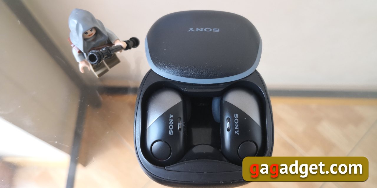 sony-wf-sp700n_04.jpg