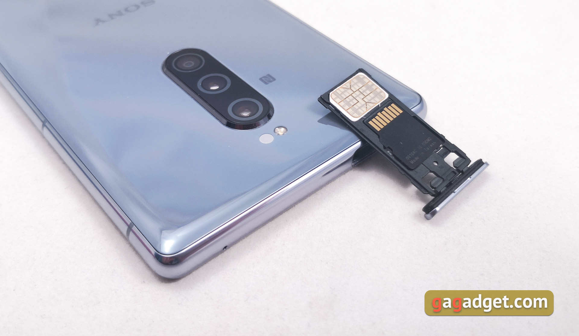Обзор Sony Xperia 1: "высокий" флагман с 4K HDR OLED дисплеем-9