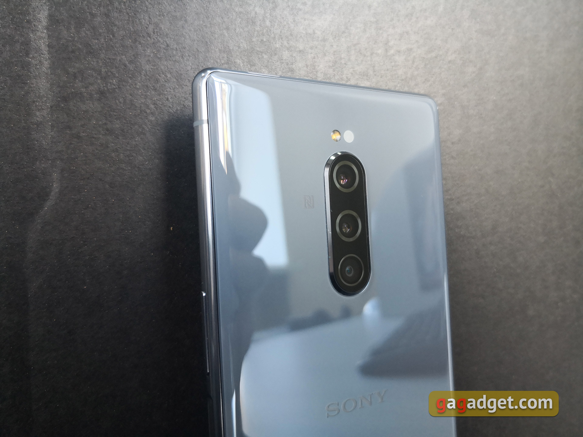 Обзор Sony Xperia 1: "высокий" флагман с 4K HDR OLED дисплеем-12