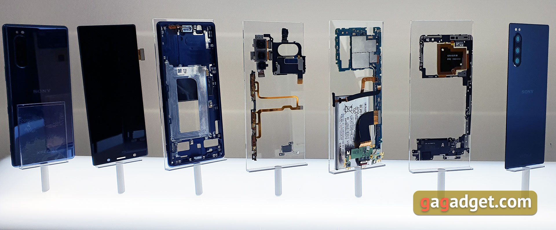 IFA 2019: перше знайомство зі зменшеним флагманом Sony Xperia 5-3