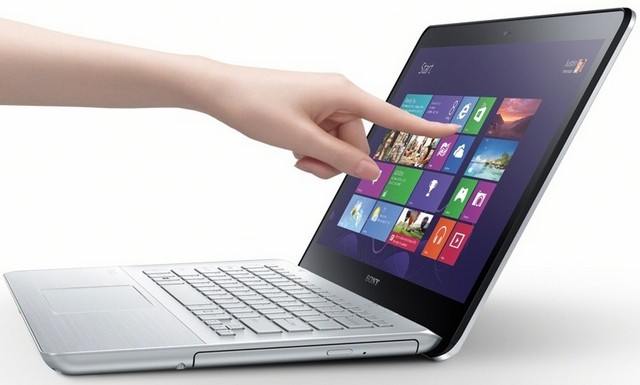 Бюджетная небюджетность: 14" и 15" ноутбуки Sony Vaio Fit