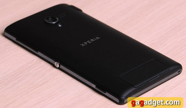 Обзор Sony Xperia ZL: беззащитный флагман   -7