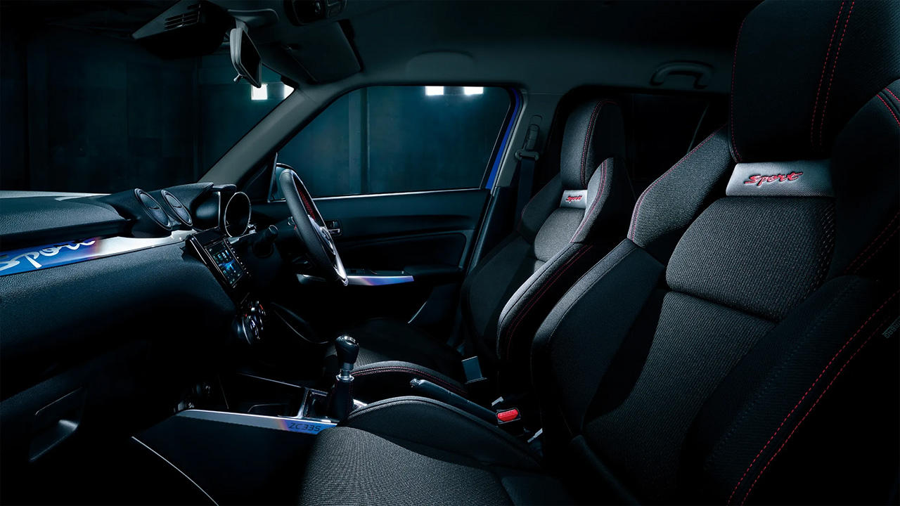 Suzuki Swift Sport ZC33S Final Edition Contenu spécial
