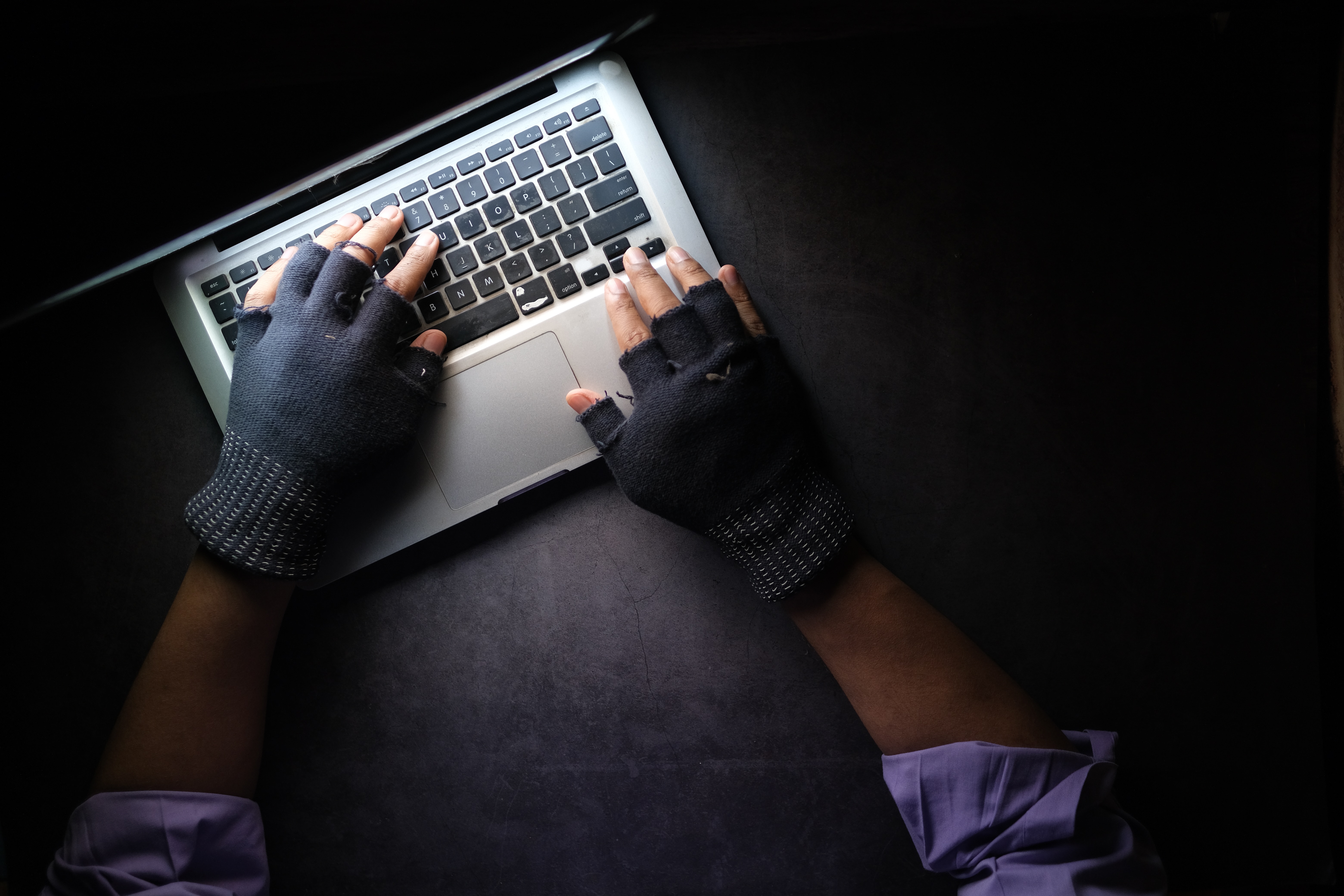 UK agency warns of threat of 'exemplar' phishing emails from AI