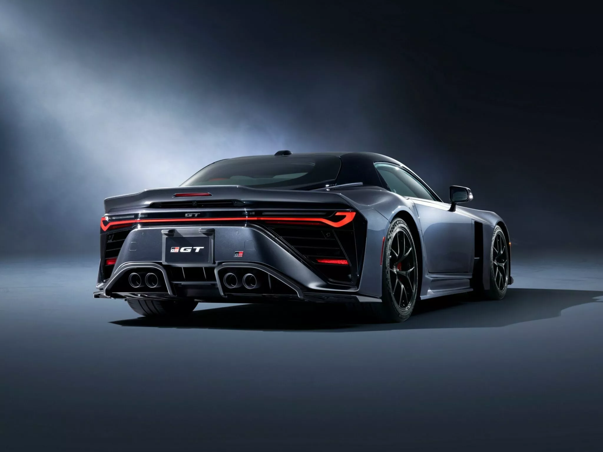 Деталі дизайну Toyota GR GT