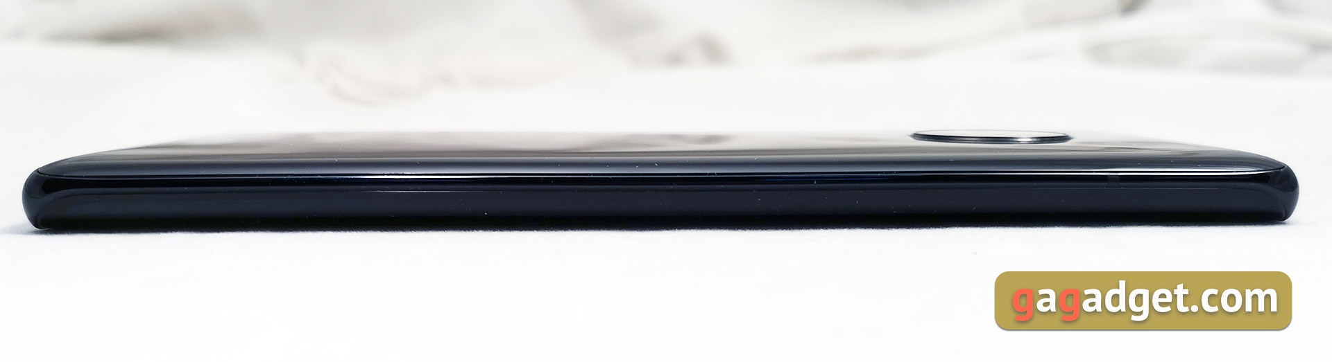 Огляд Vivo NEX 3: перший по-справжньому безрамковий смартфон-11