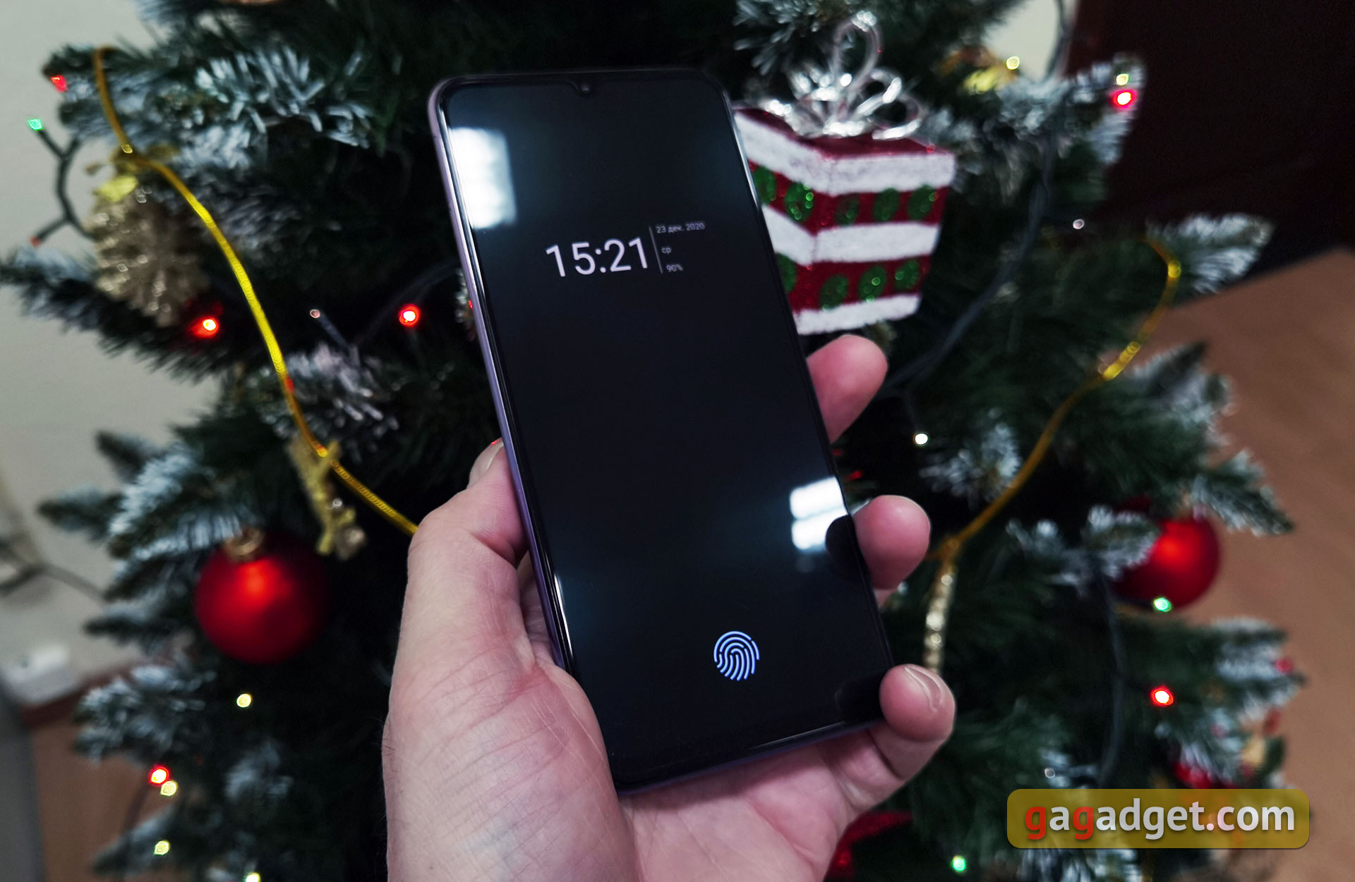 Обзор vivo V20: первый смартфон на Android 11, который можно купить-64