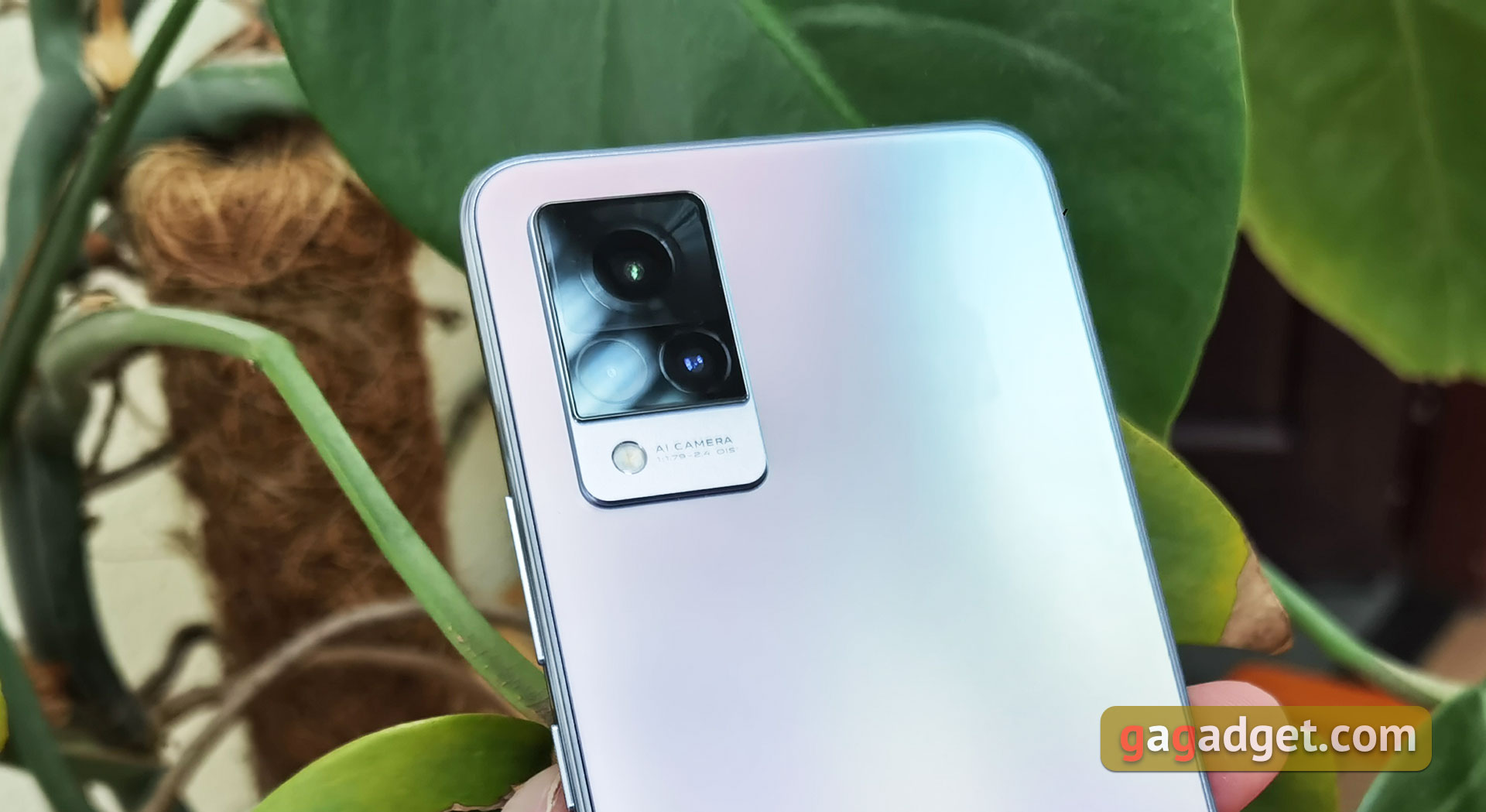 Огляд vivo V21: радість тиктокера-309