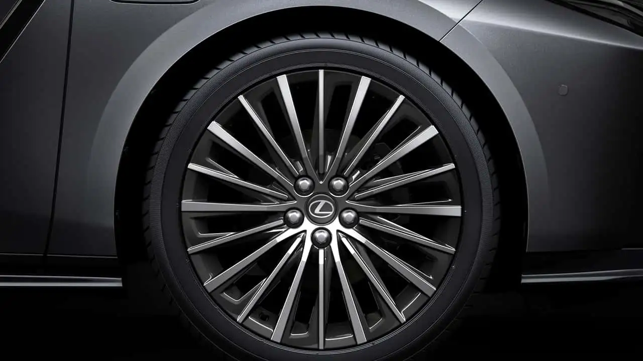 Внешний вид Lexus ES 2026, вид 11