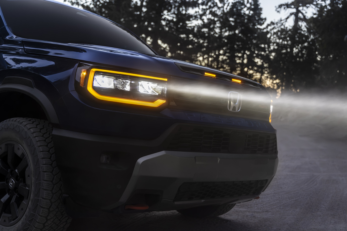 Деталь інтер'єру Honda Passport TrailSport 2027