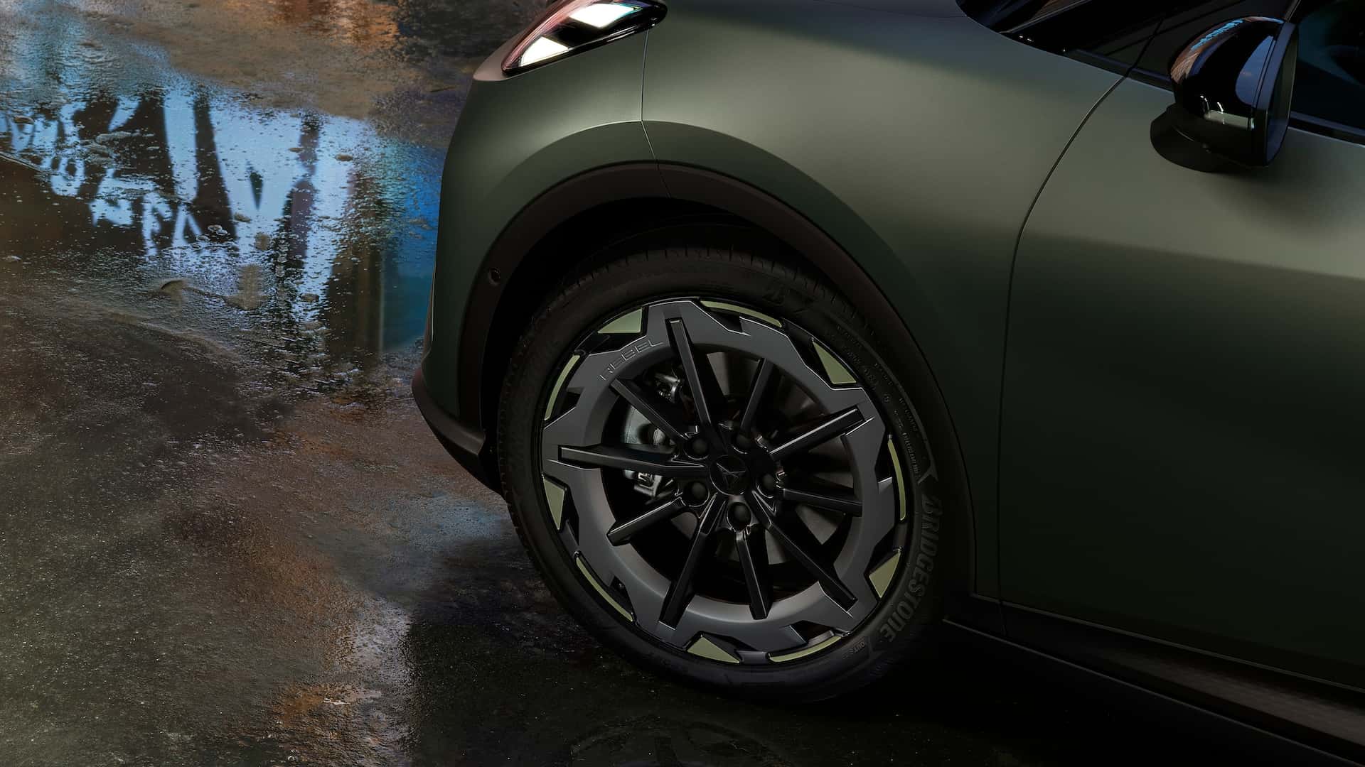 Экстерьер Cupra Raval 2026
