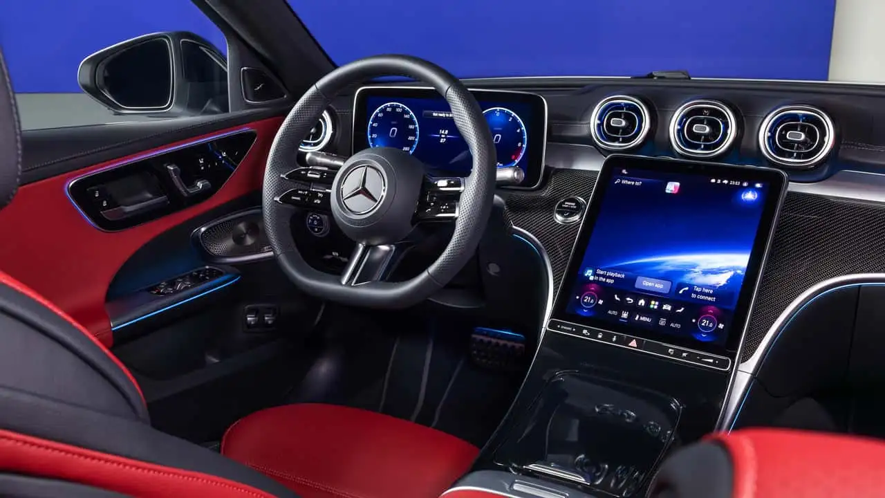 Mercedes-Benz Classe C рестайлінг 2026 передні фари