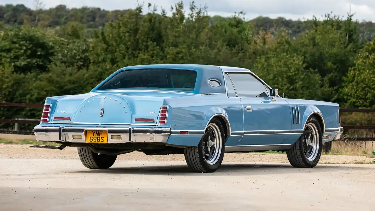 1978 Lincoln Continental Mark V Джеремі Кларксона з боковим виглядом
