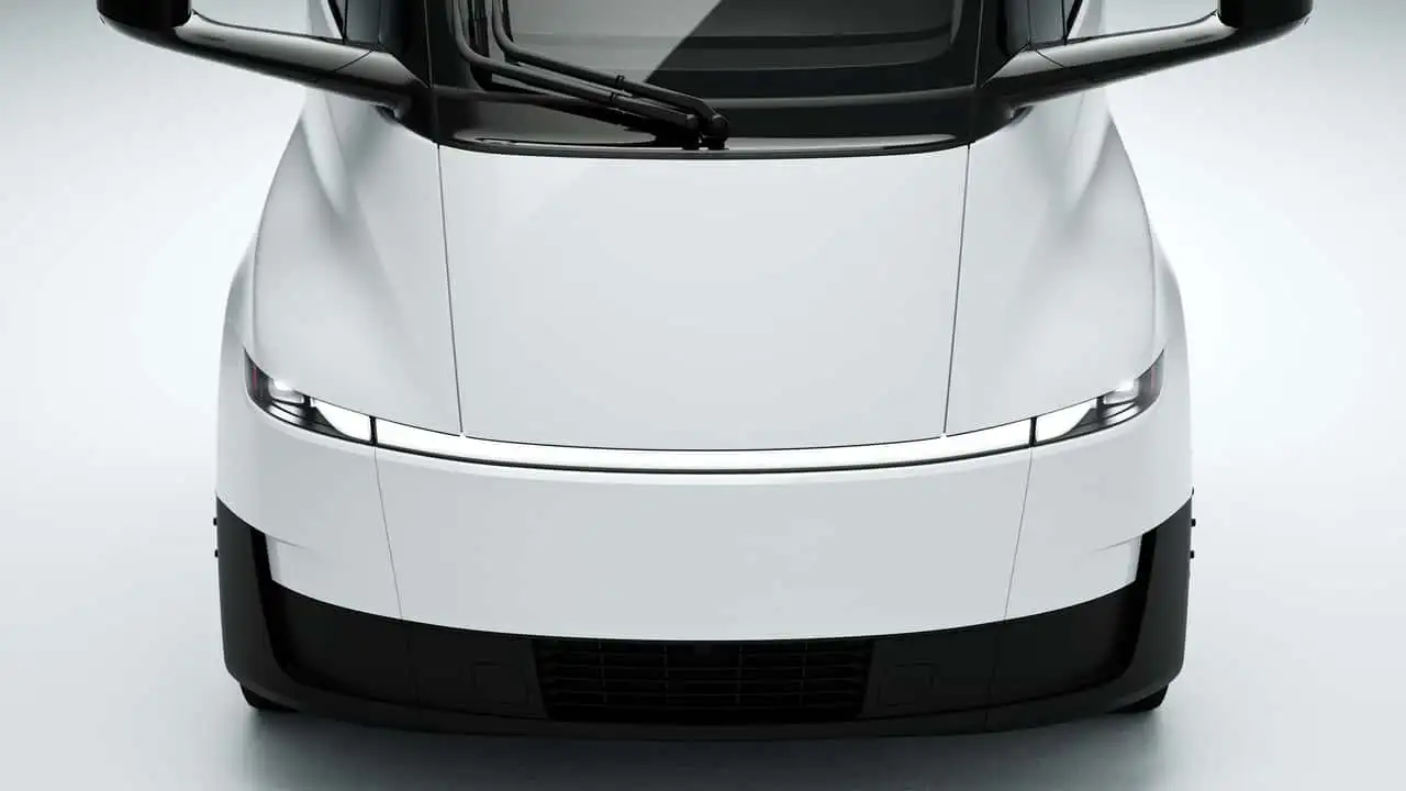 Інтер'єр Tesla Semi прошитий