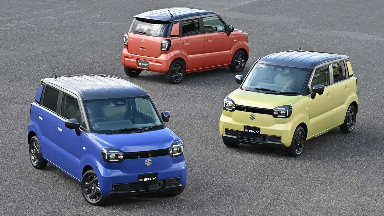 Suzuki e Sky вид з боку