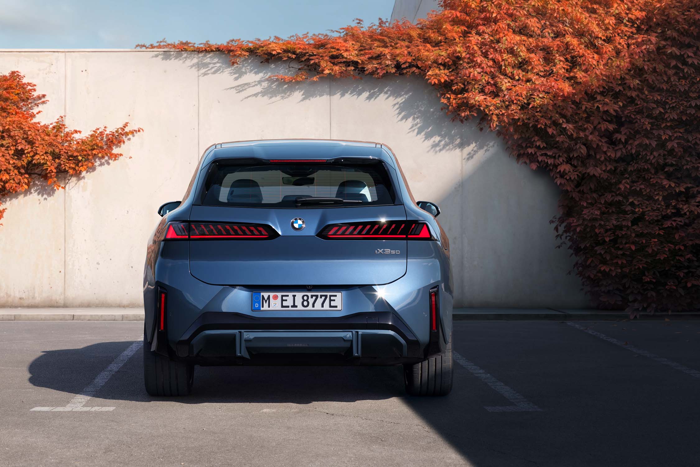 Ходові вогні BMW iX3 Long-Wheelbase