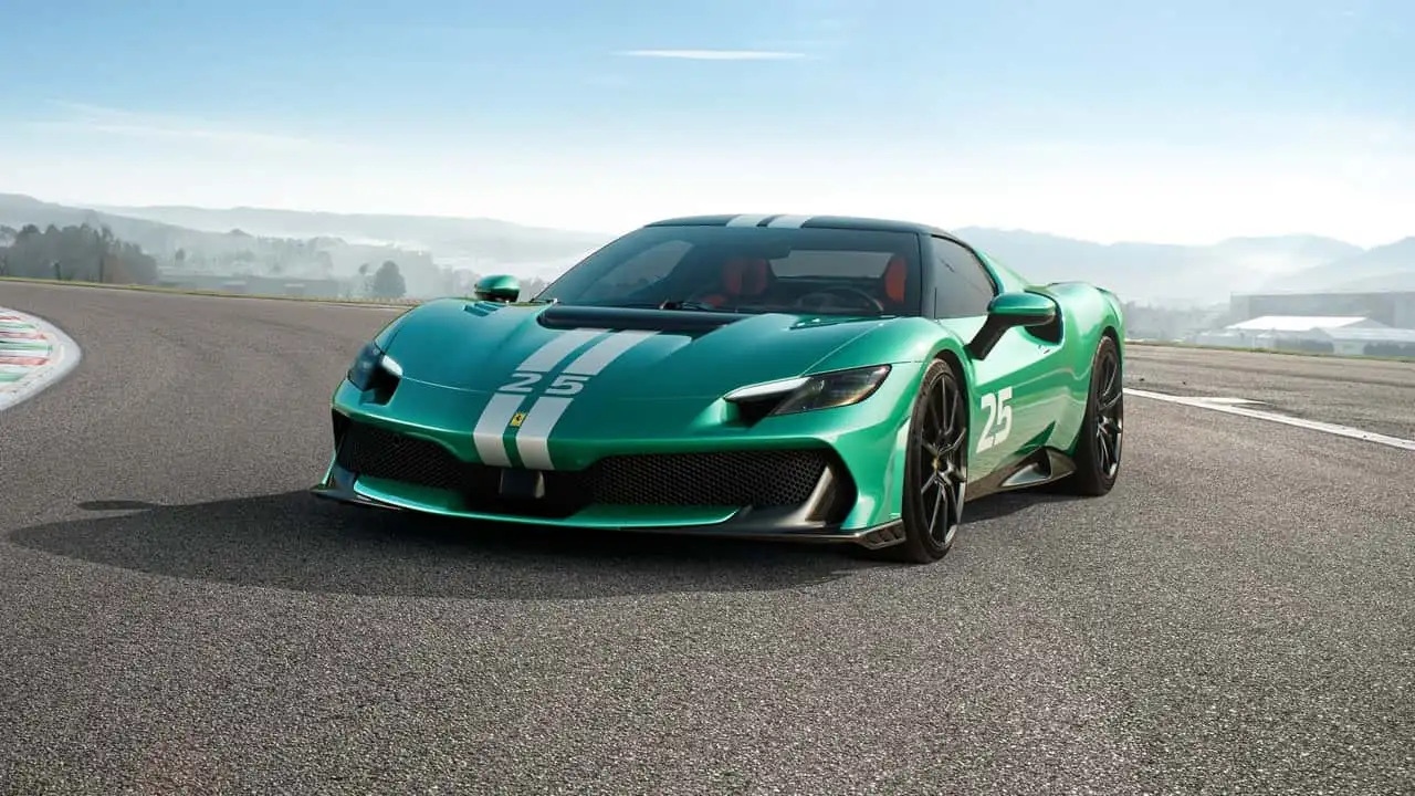 Еволюція дизайну Ferrari 296 Challenge Stradale