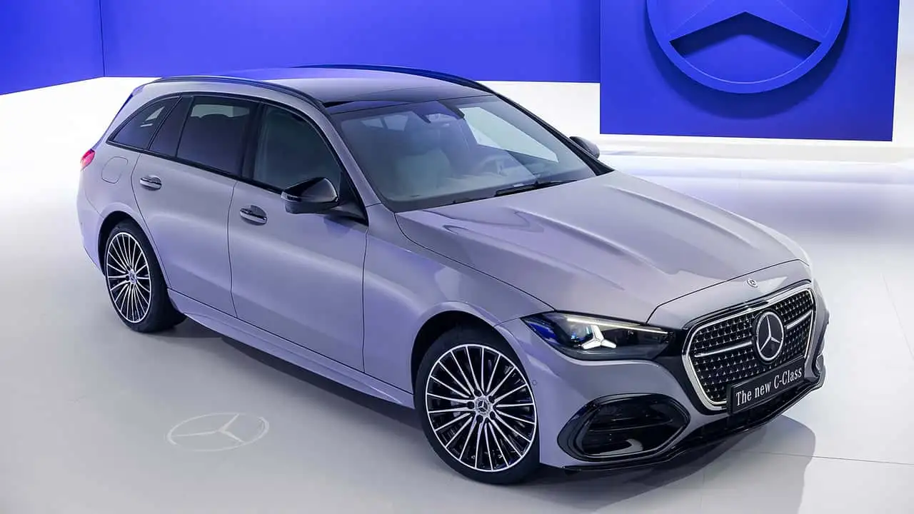 Вигляд Mercedes-Benz Classe C знову