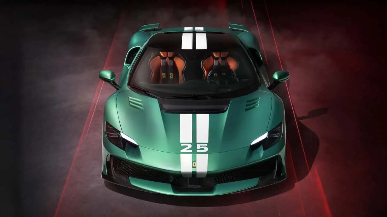 Захопливий дизайн Ferrari 296 Challenge Stradale