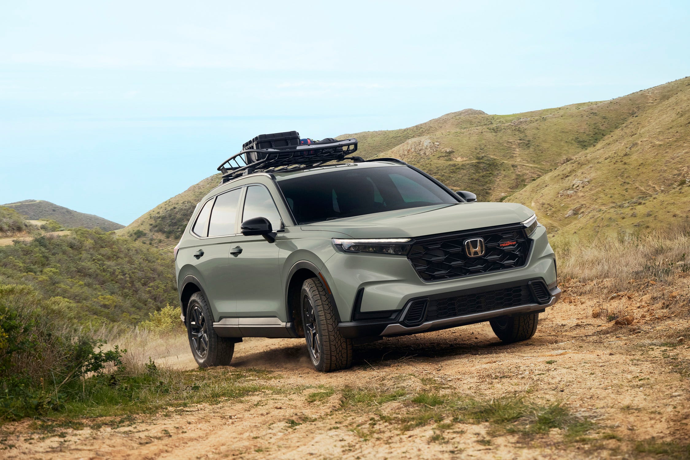 Вид сбоку Honda CR-V Hybrid
