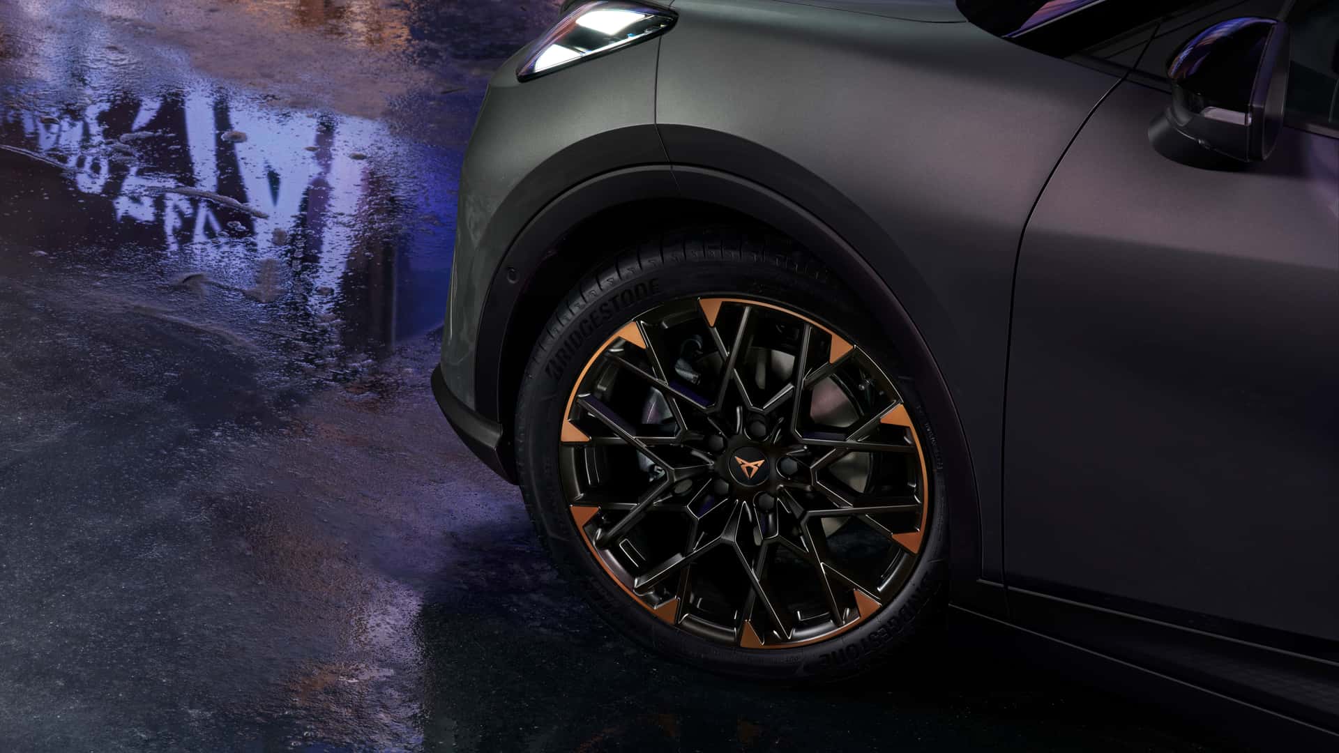 Cupra Raval 2026 на выставке
